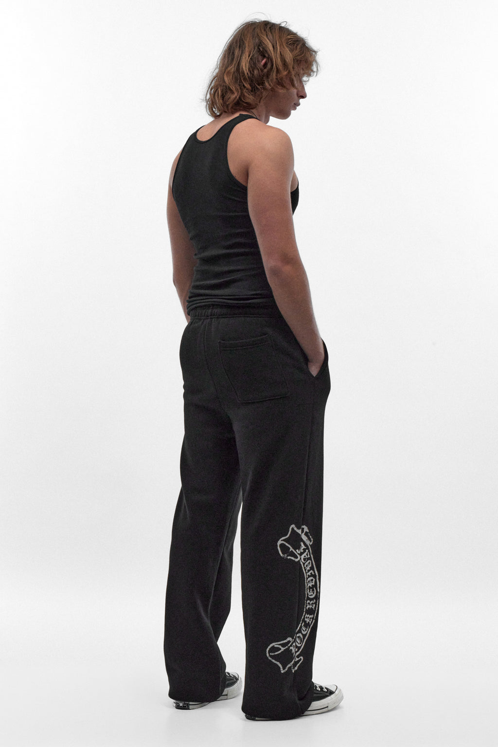 Skull Crest Sweatpants in Black