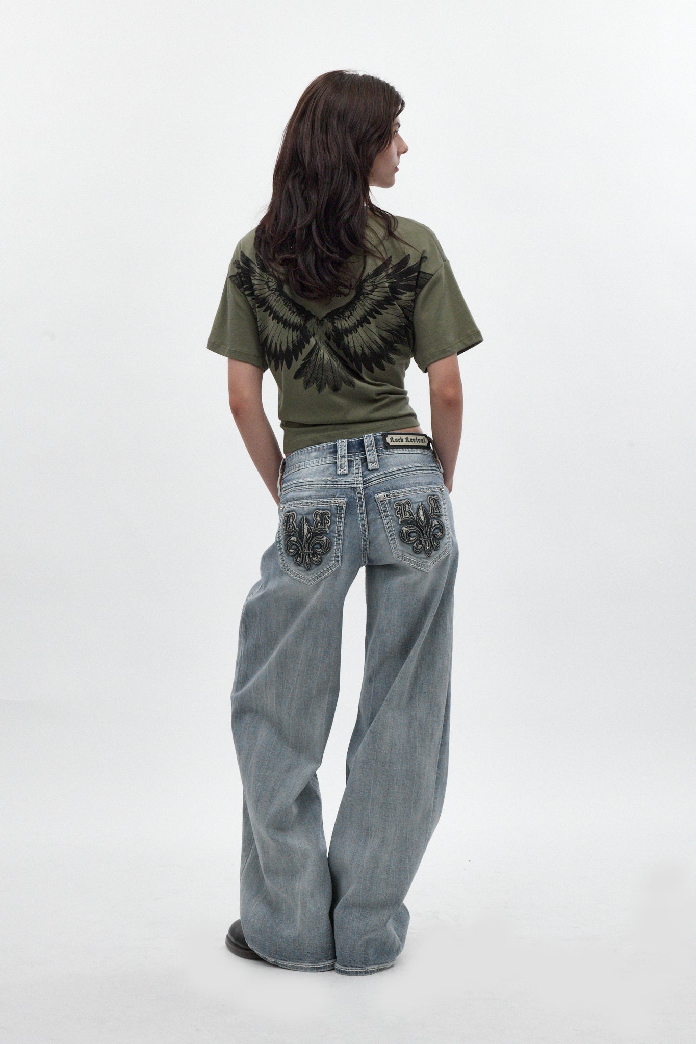 Winged Graphic Boxy Tee in Olive - Rock Revival®