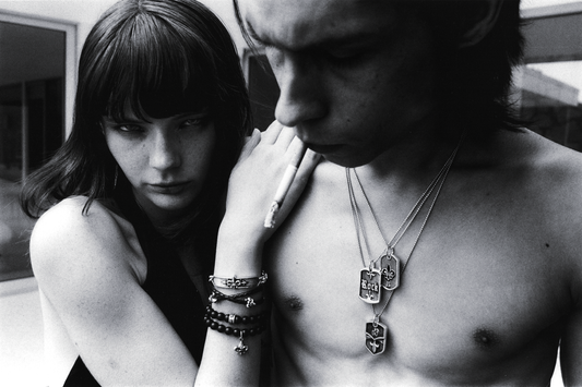 Matte Onyx Beaded Fleur De Lis Bracelet - Rock Revival®