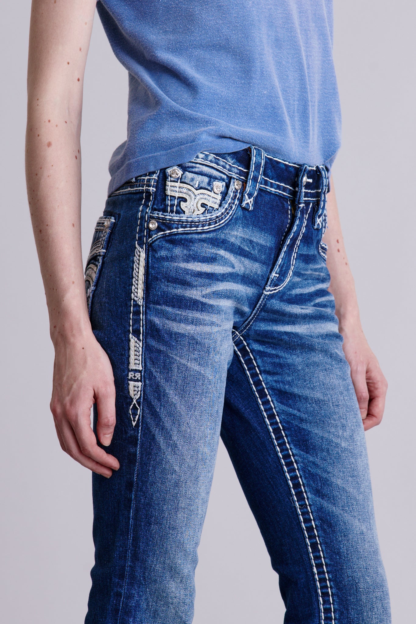 SIDE POCKET VIEW