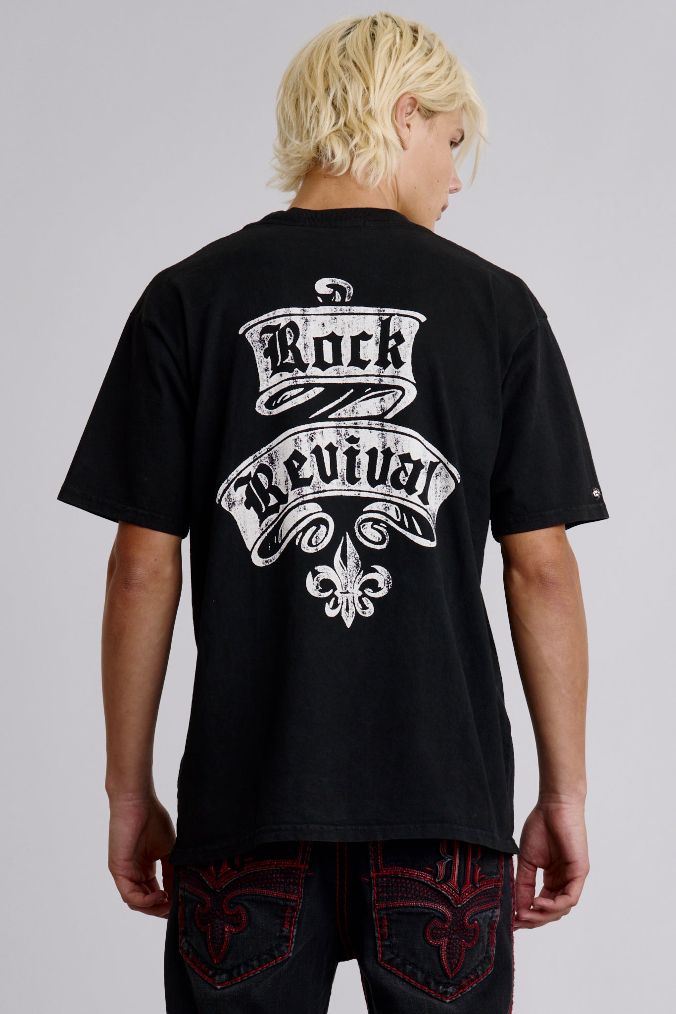 Rock Revival Crest Tee in Black - Rock Revival®