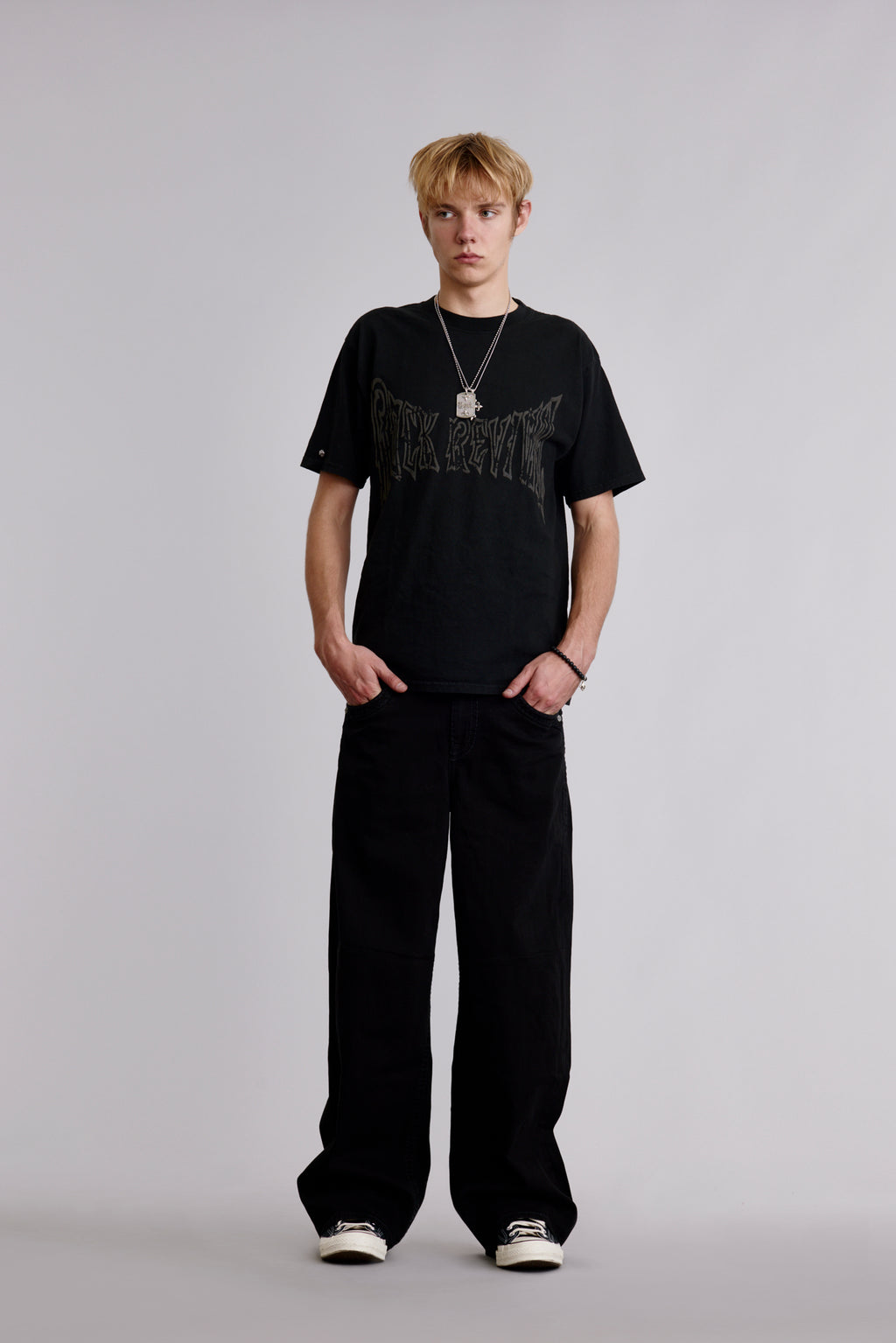 Soundwave Tee in Black - Rock Revival®
