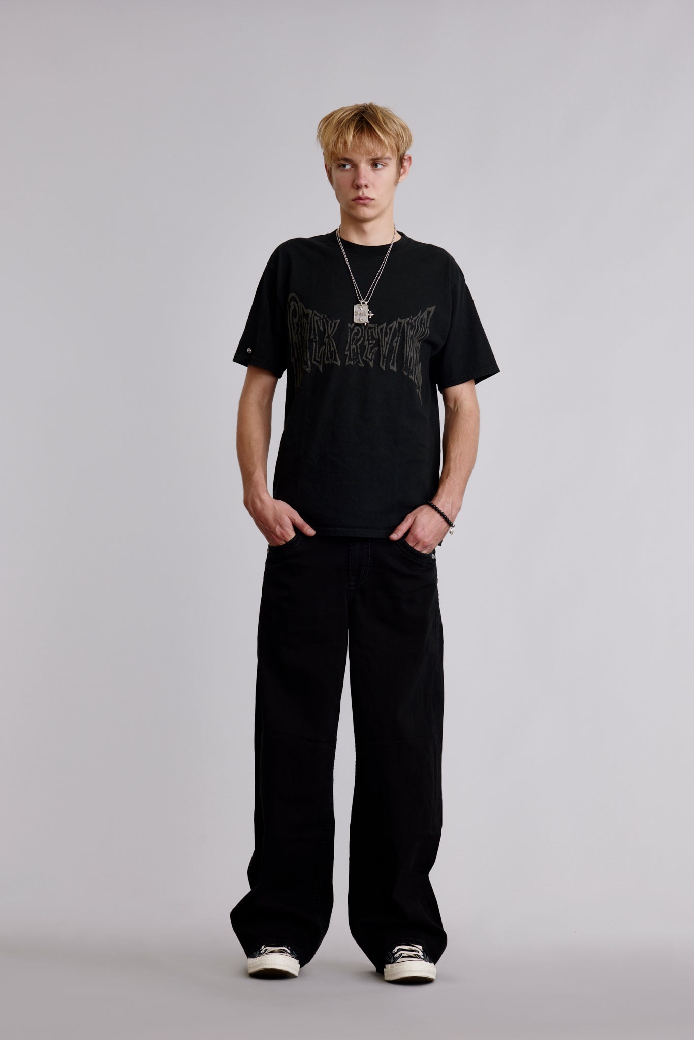 Soundwave Tee in Black - Rock Revival®