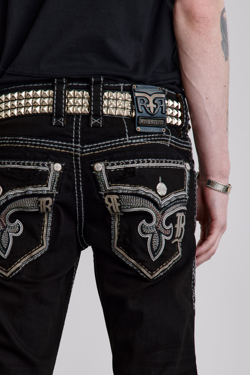 Ermias Straight Jeans In Black - Rock Revival®