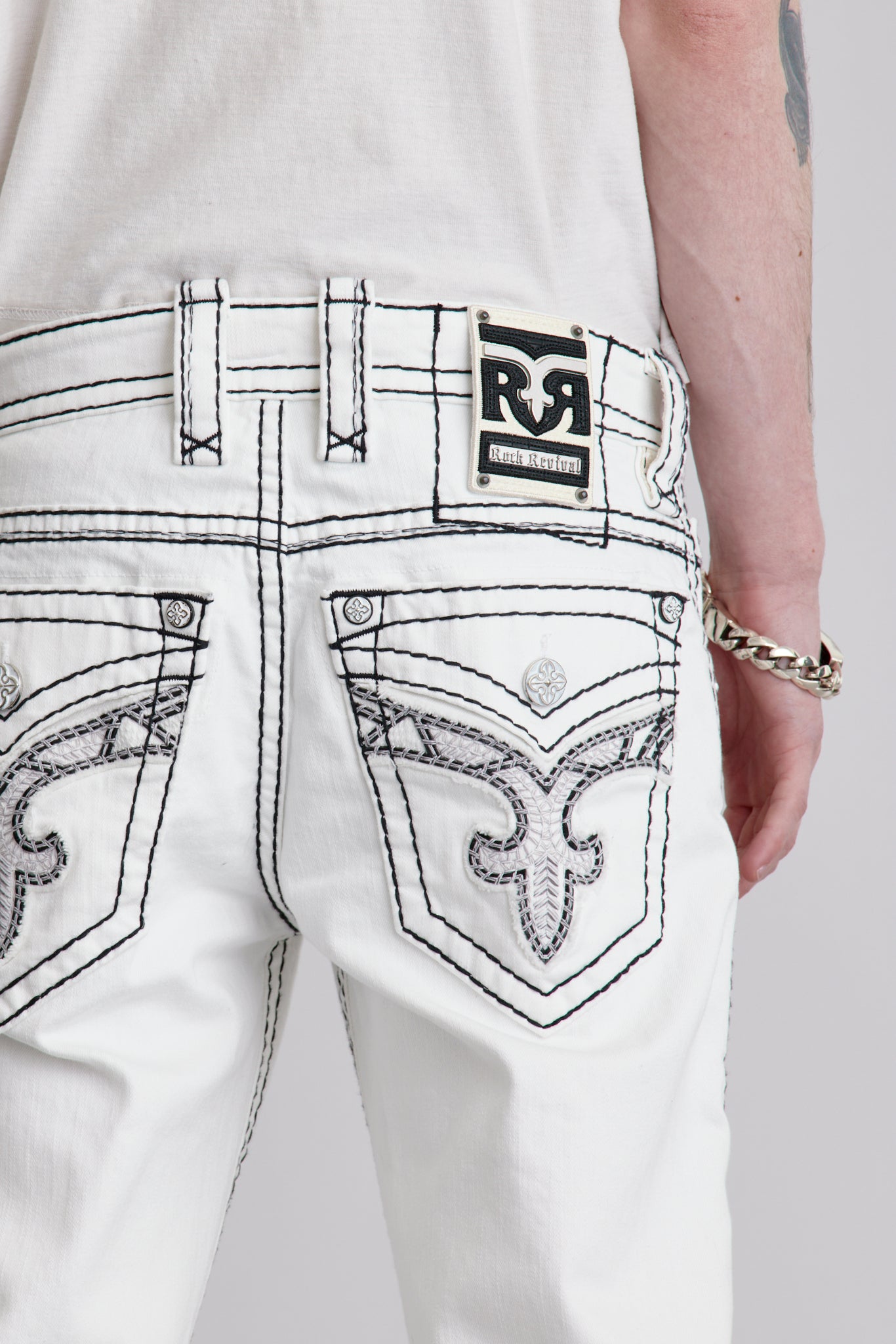 Lylee Straight Jeans - Rock Revival®