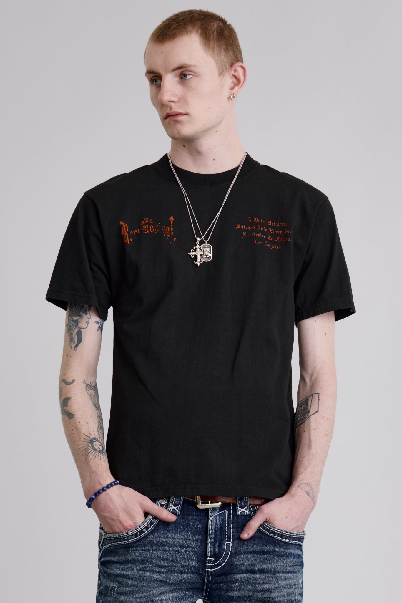 LA Cross Tee in Black