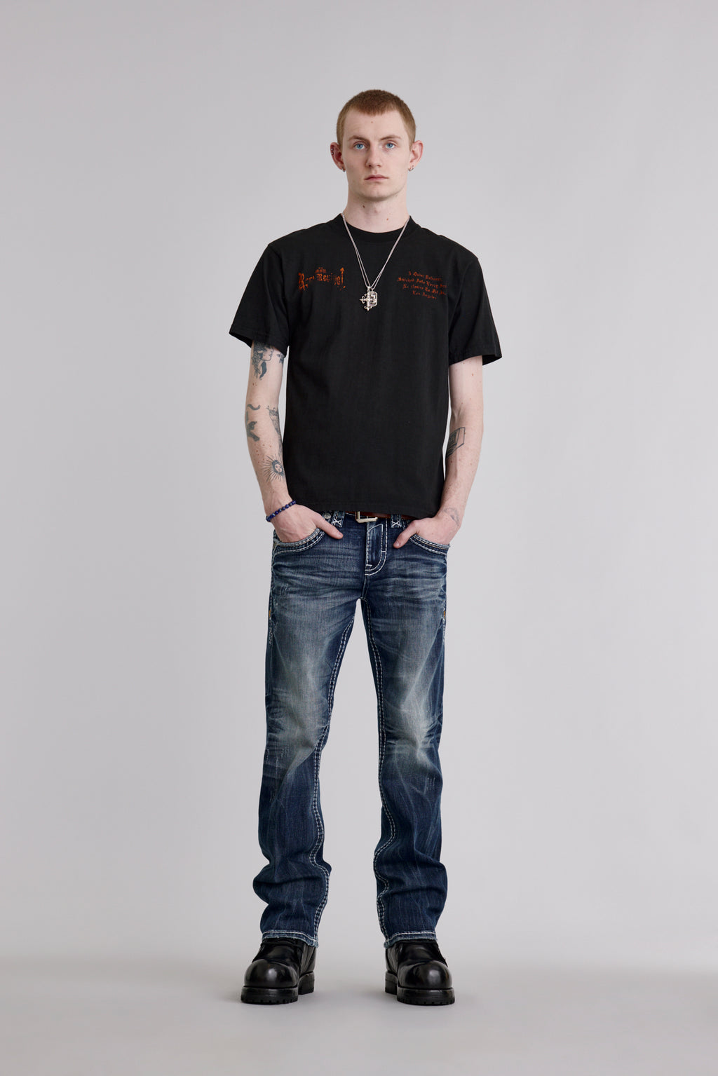 LA Cross Tee in Black - Rock Revival®