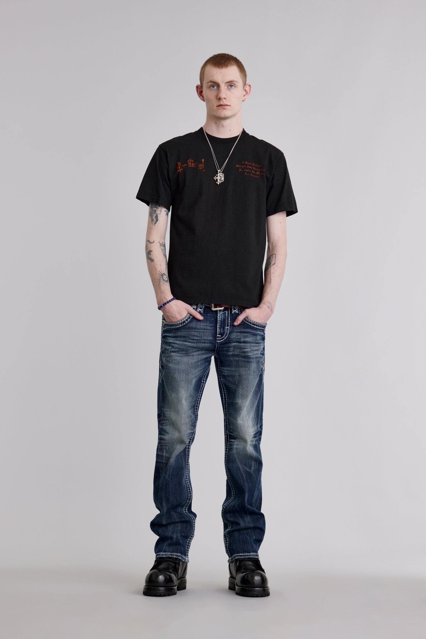 LA Cross Tee in Black - Rock Revival®