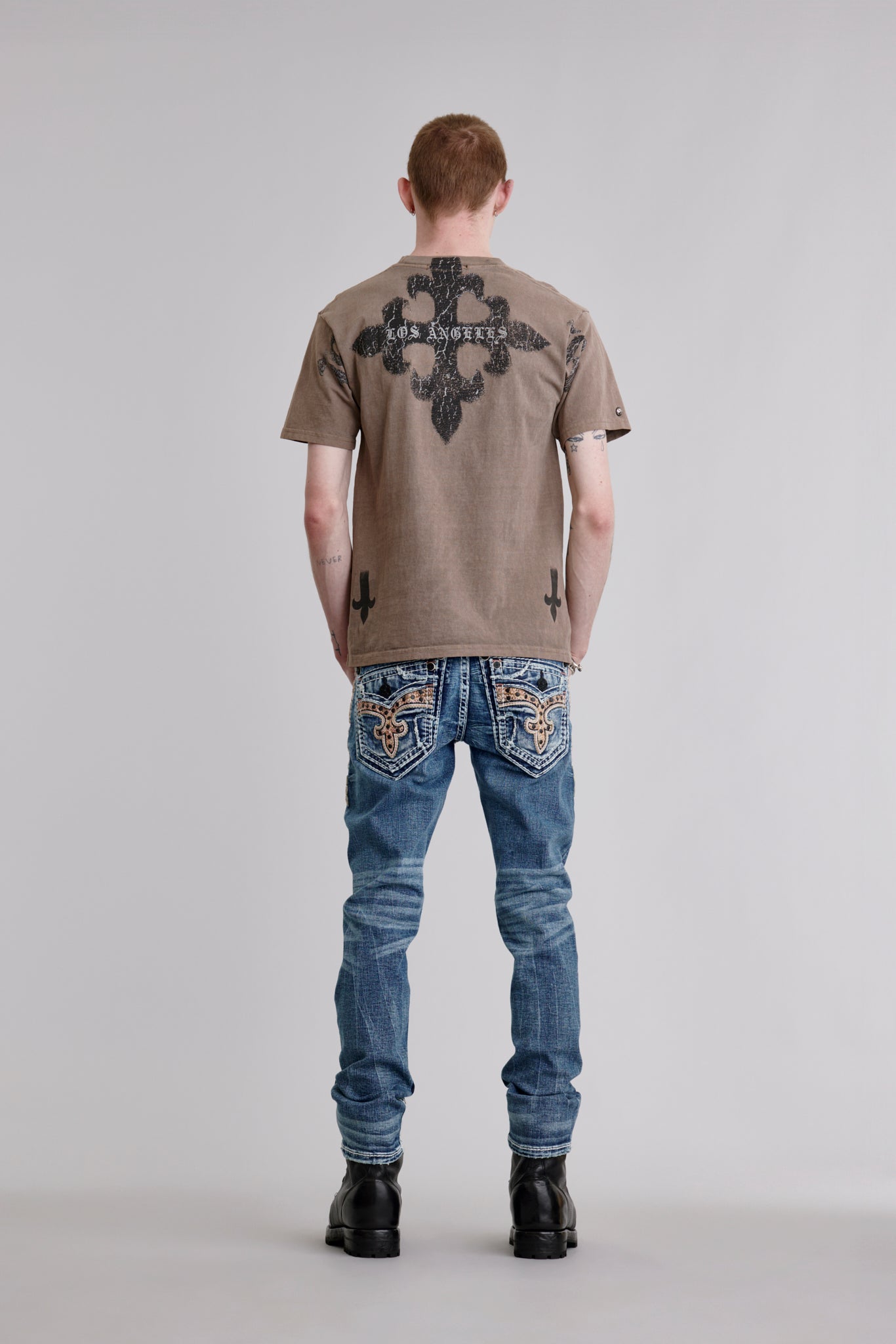 LA Cross Tee in Dusty Brown - Rock Revival®