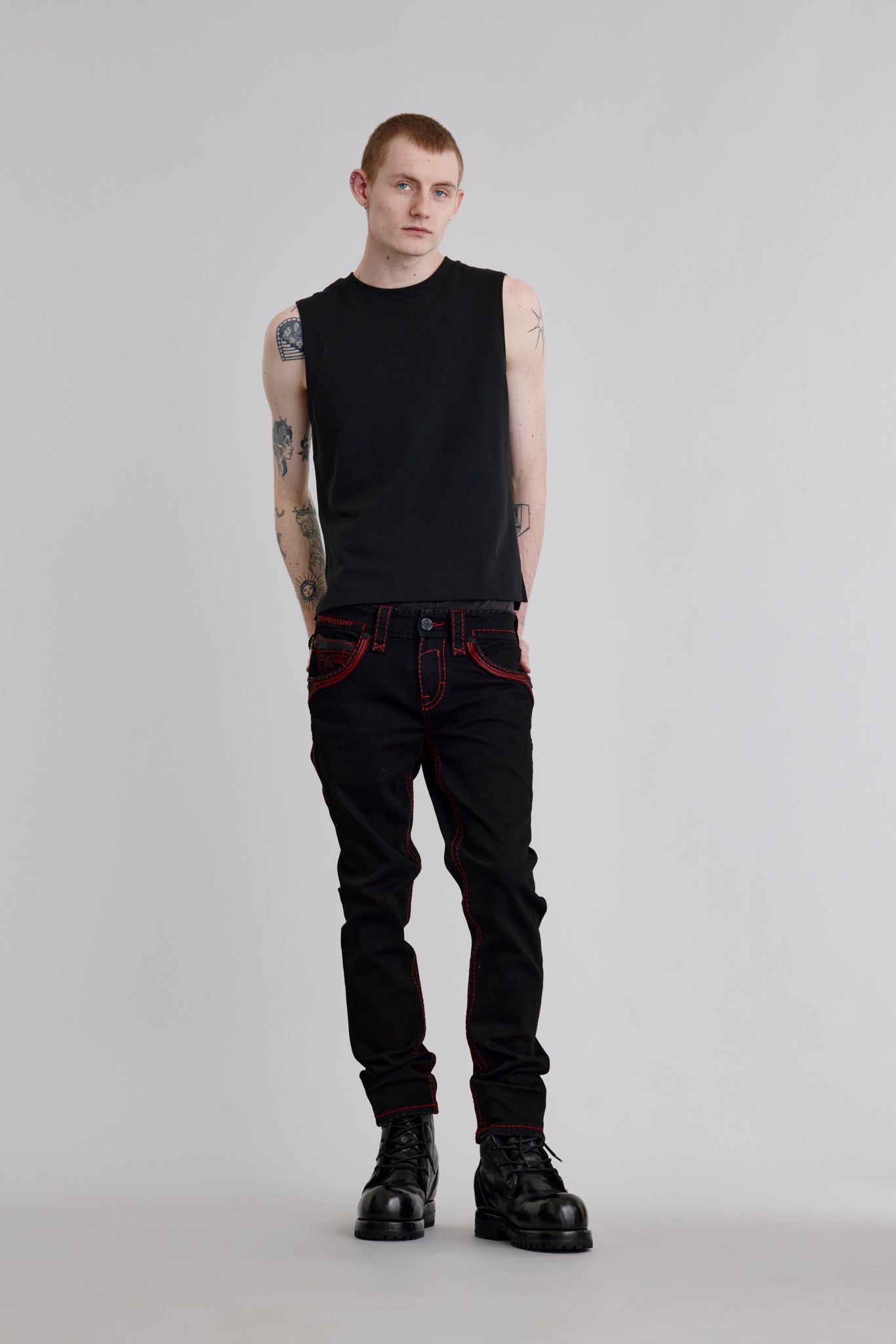Zinfandel Alt Straight Jeans - Rock Revival®