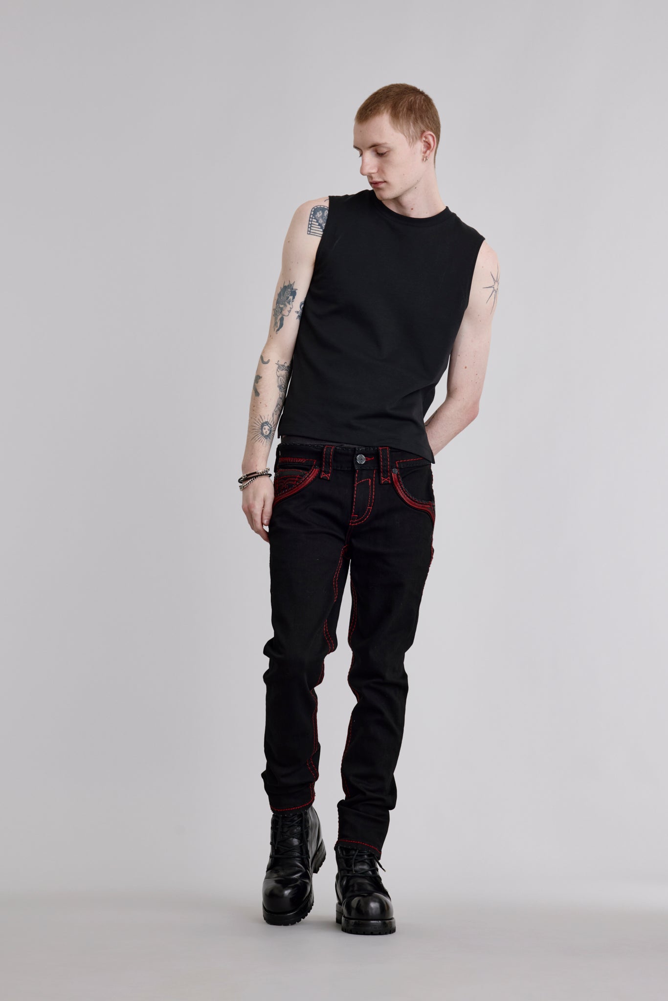 Zinfandel Alt Straight Jeans - Rock Revival®