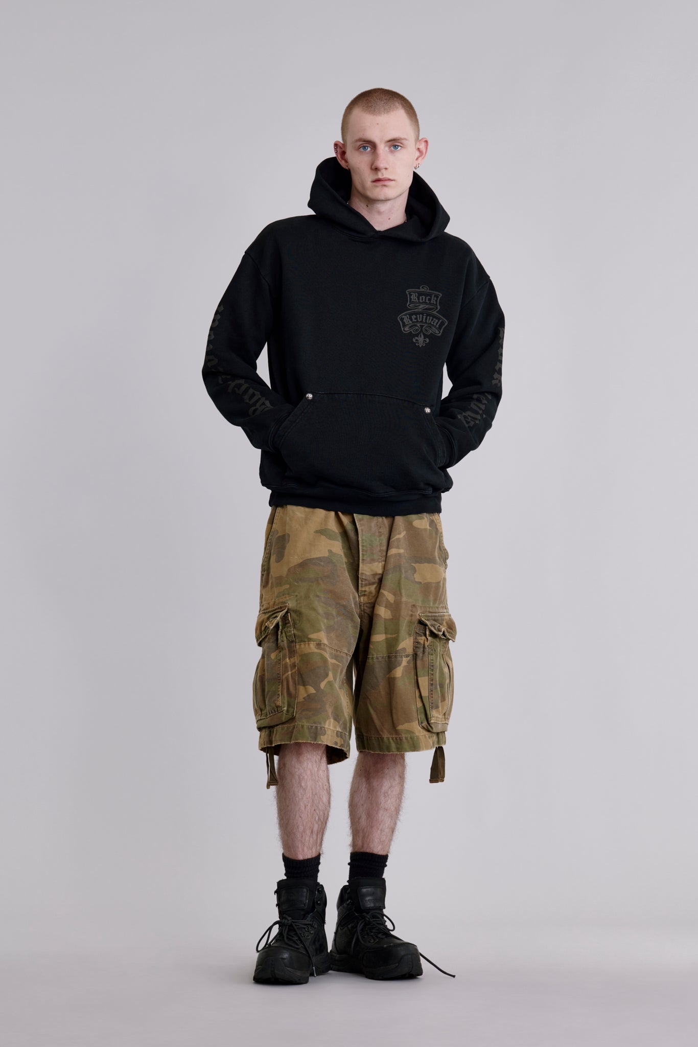 Quiet Riot Crest Hoodie | Rock Revival