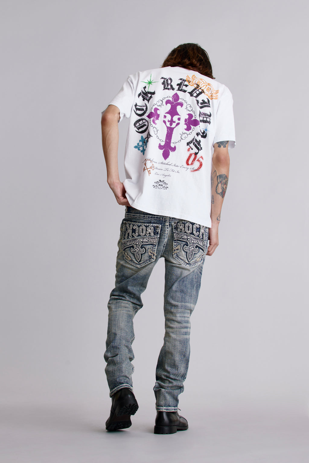 Crest Tee in White - Rock Revival®