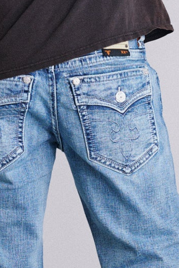 Clark Relaxed Straight in Light Wash