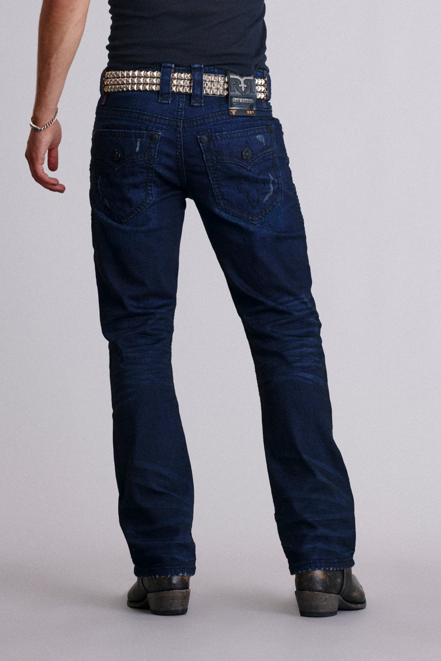 Titan Relaxed Straight in Dark Wash