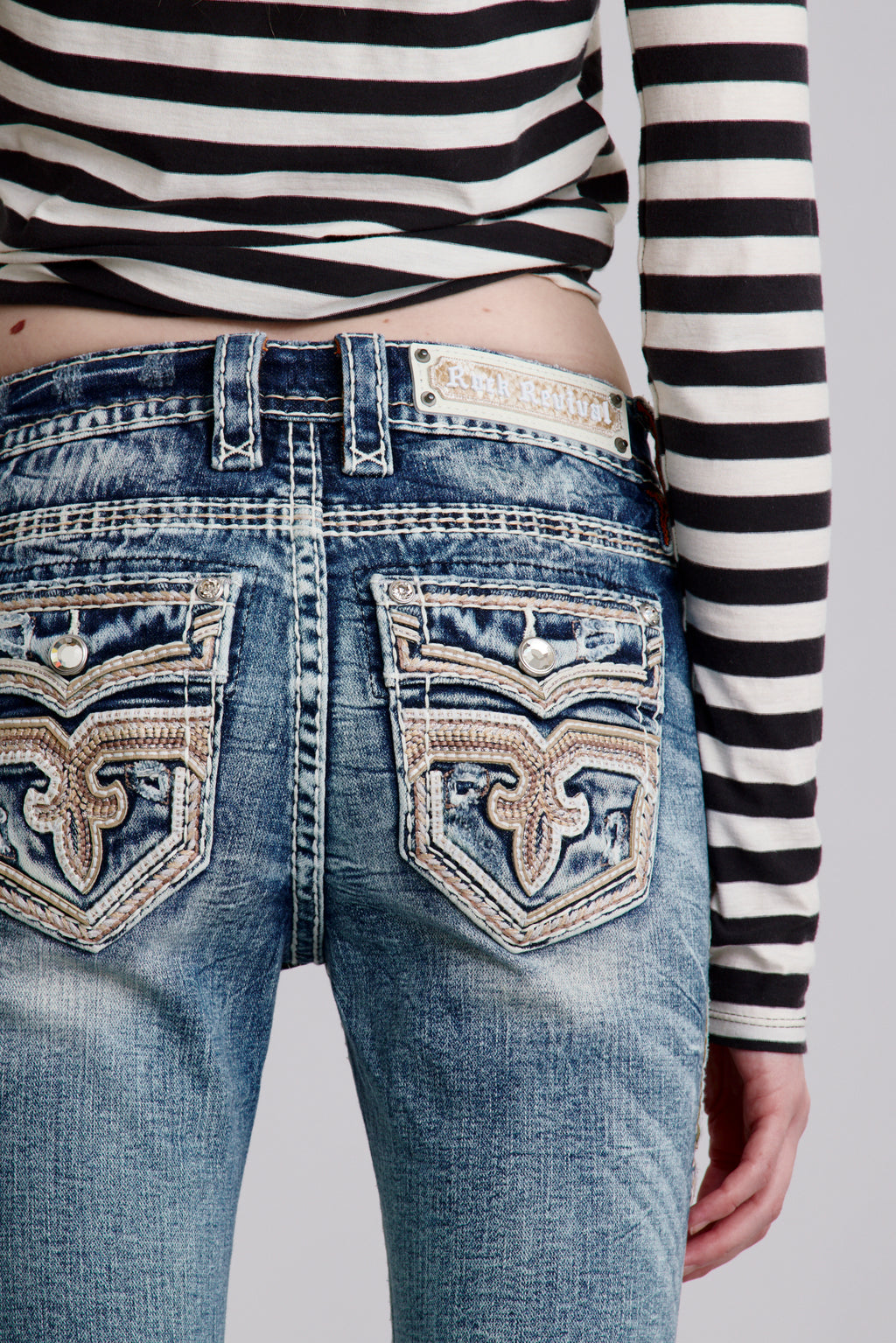 POCKET VIEW