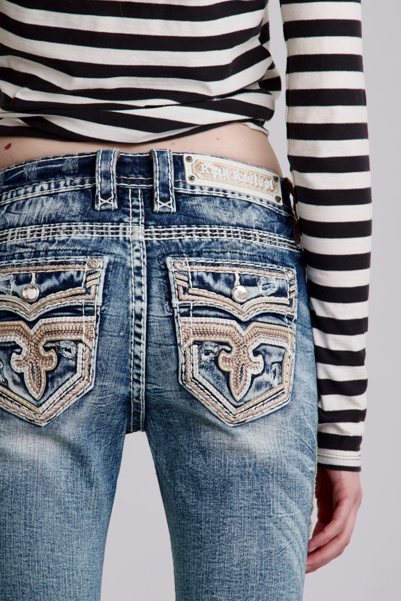POCKET VIEW