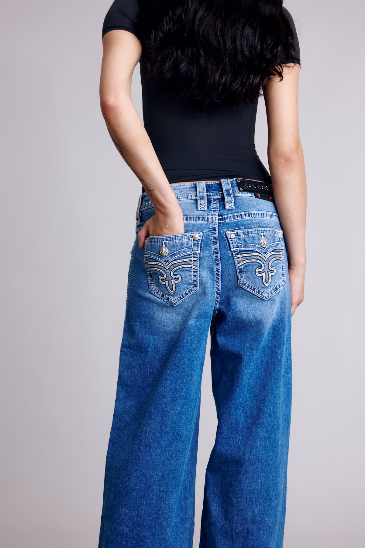 BACK VIEW