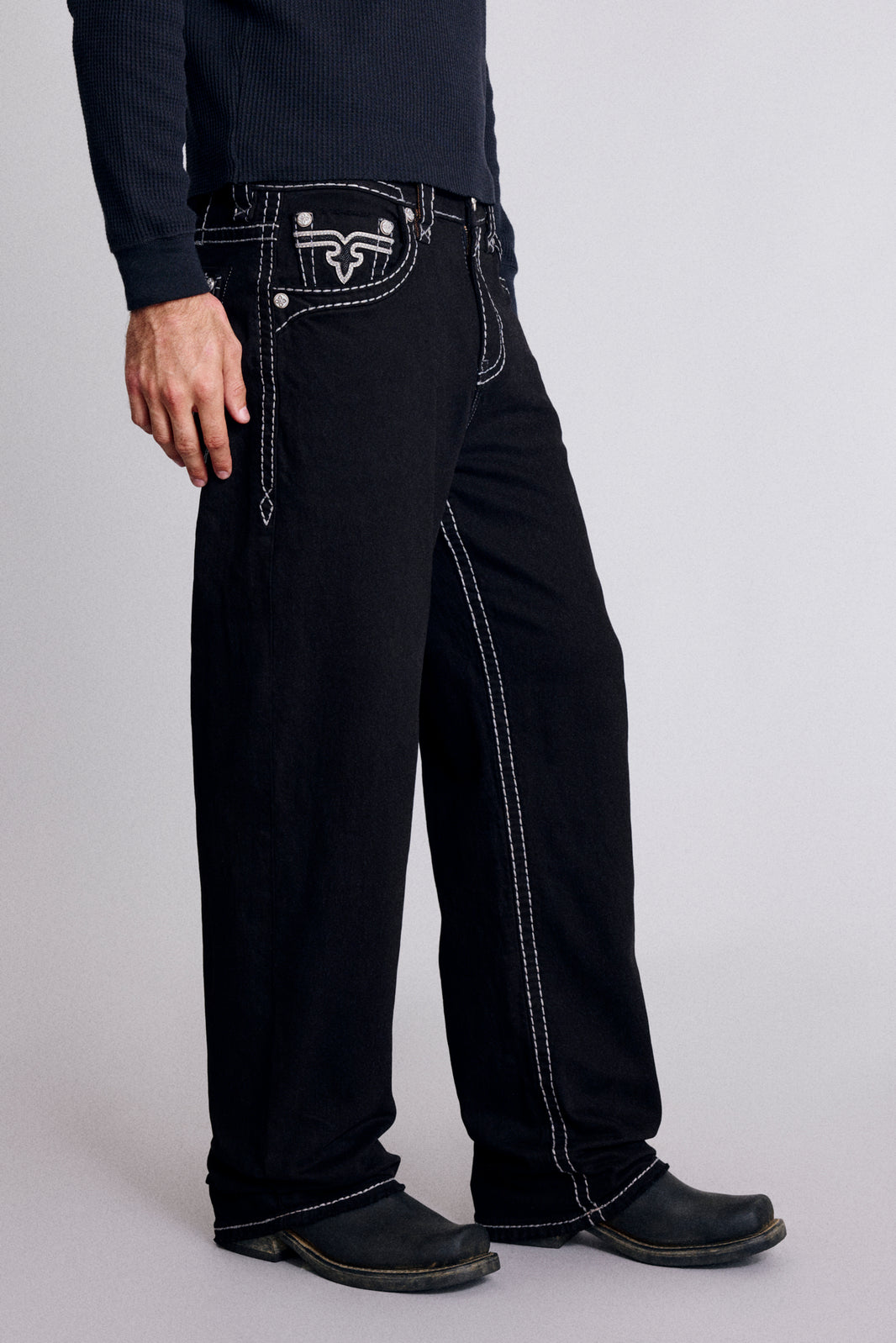 Baggy men's aged jeans