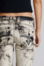 Gwen Low-Rise Bootcut Jeans - Rock Revival®