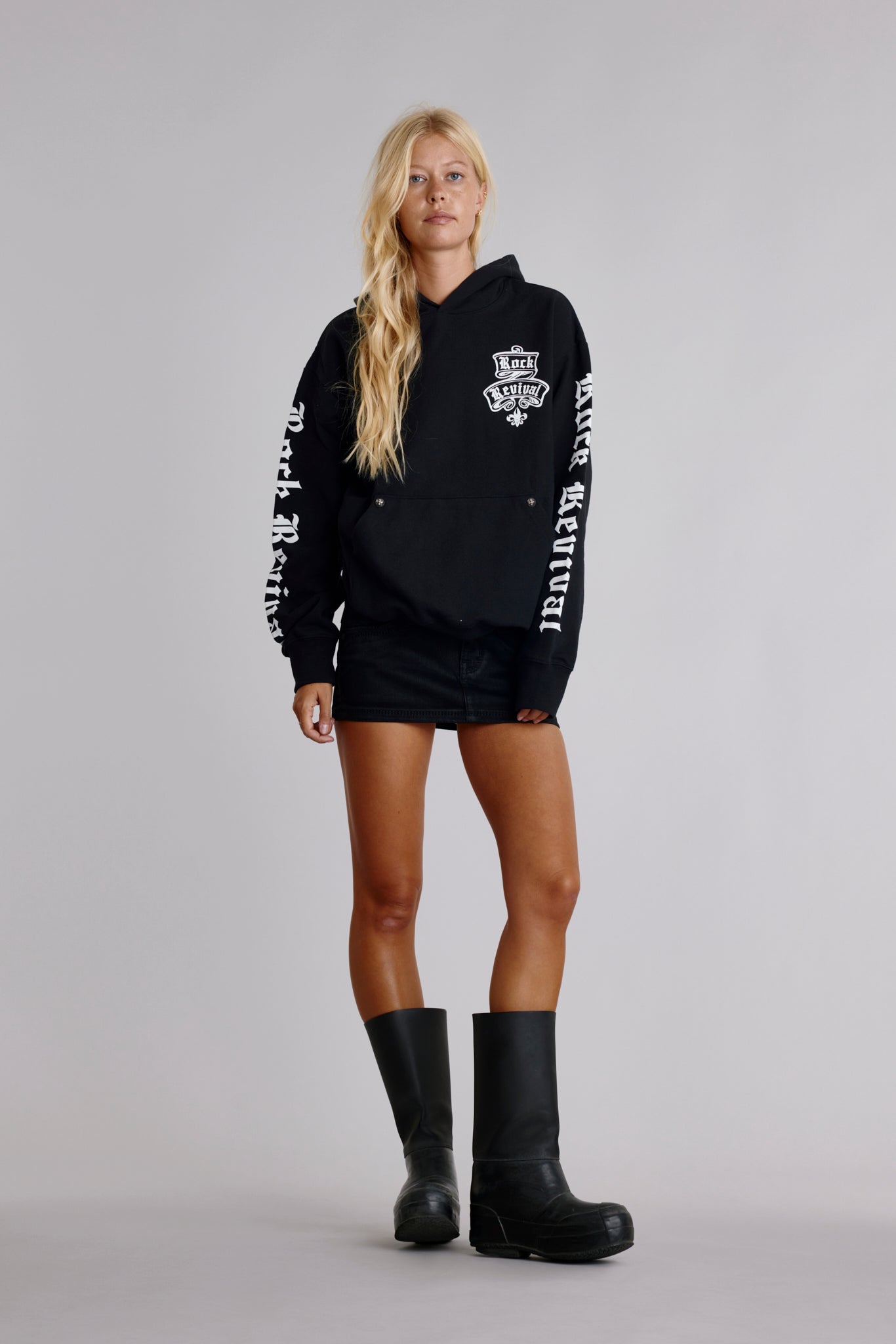 Classic Rock Hoodie in Black - Rock Revival®