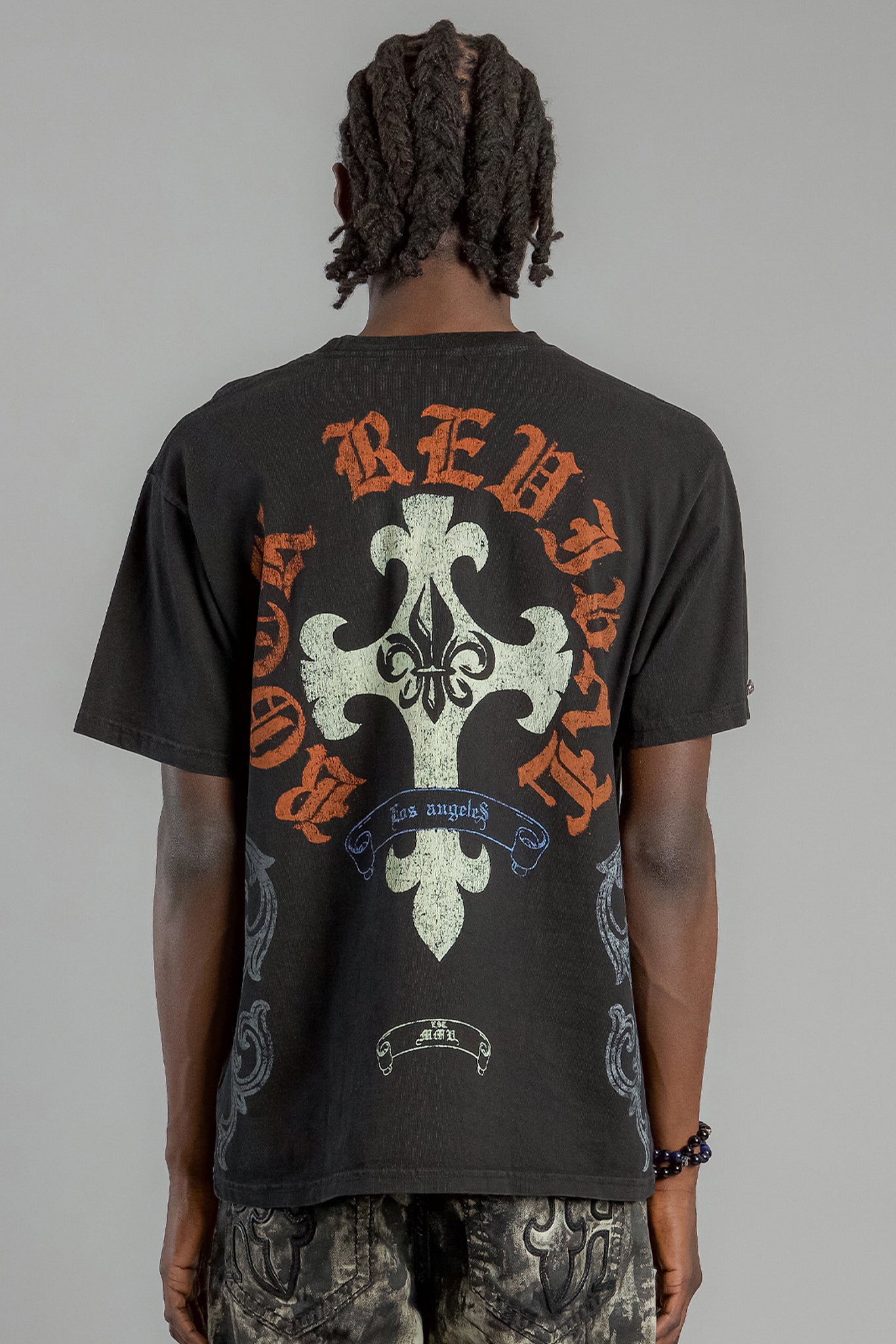 Baroque Cross Graphic Tee in Black - Rock Revival®