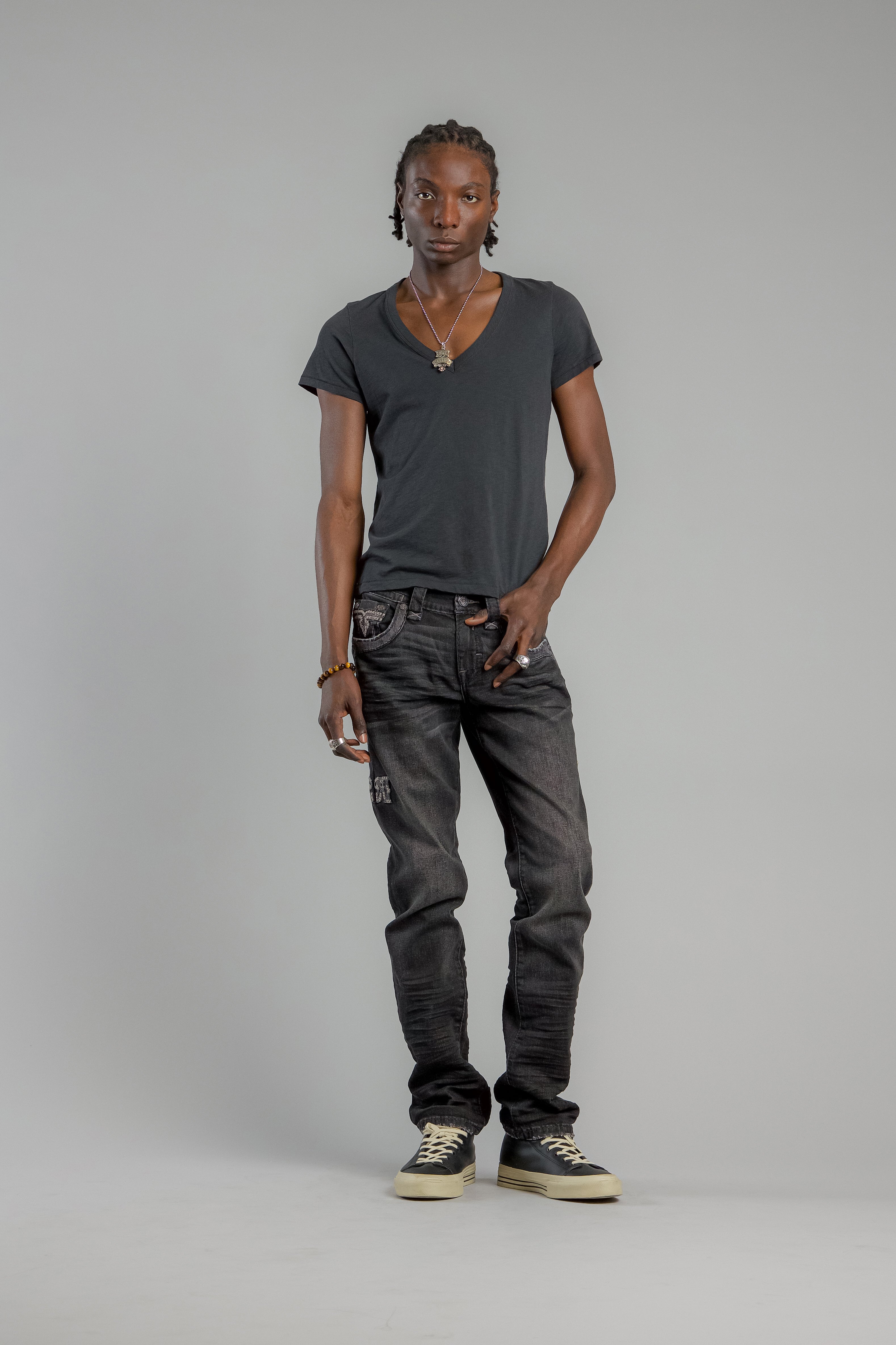 Vinton Straight Jeans in Black - Rock Revival®