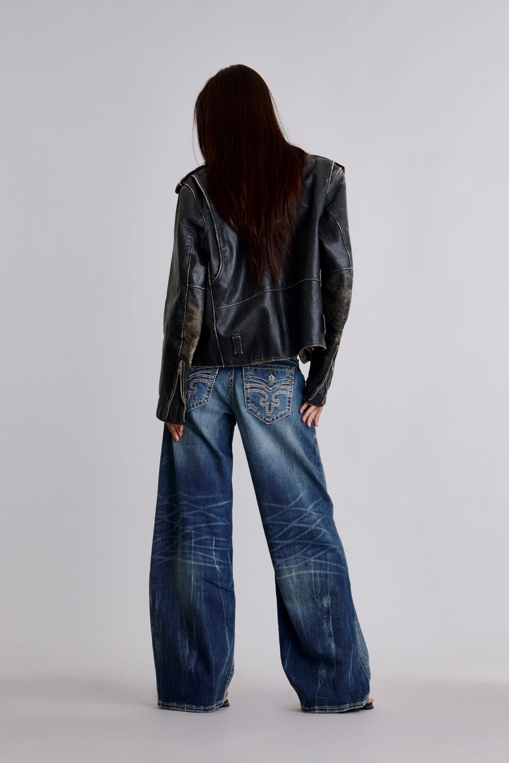 BACK VIEW