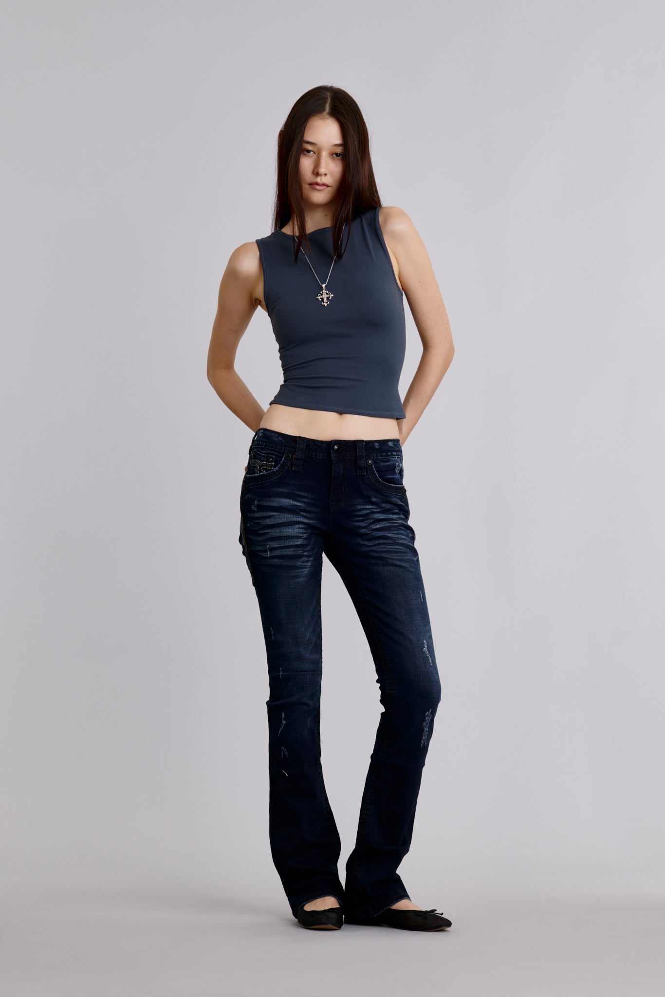 Yui Bootcut Jeans in Dark Blue