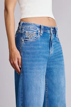 FRONT POCKET VIEW