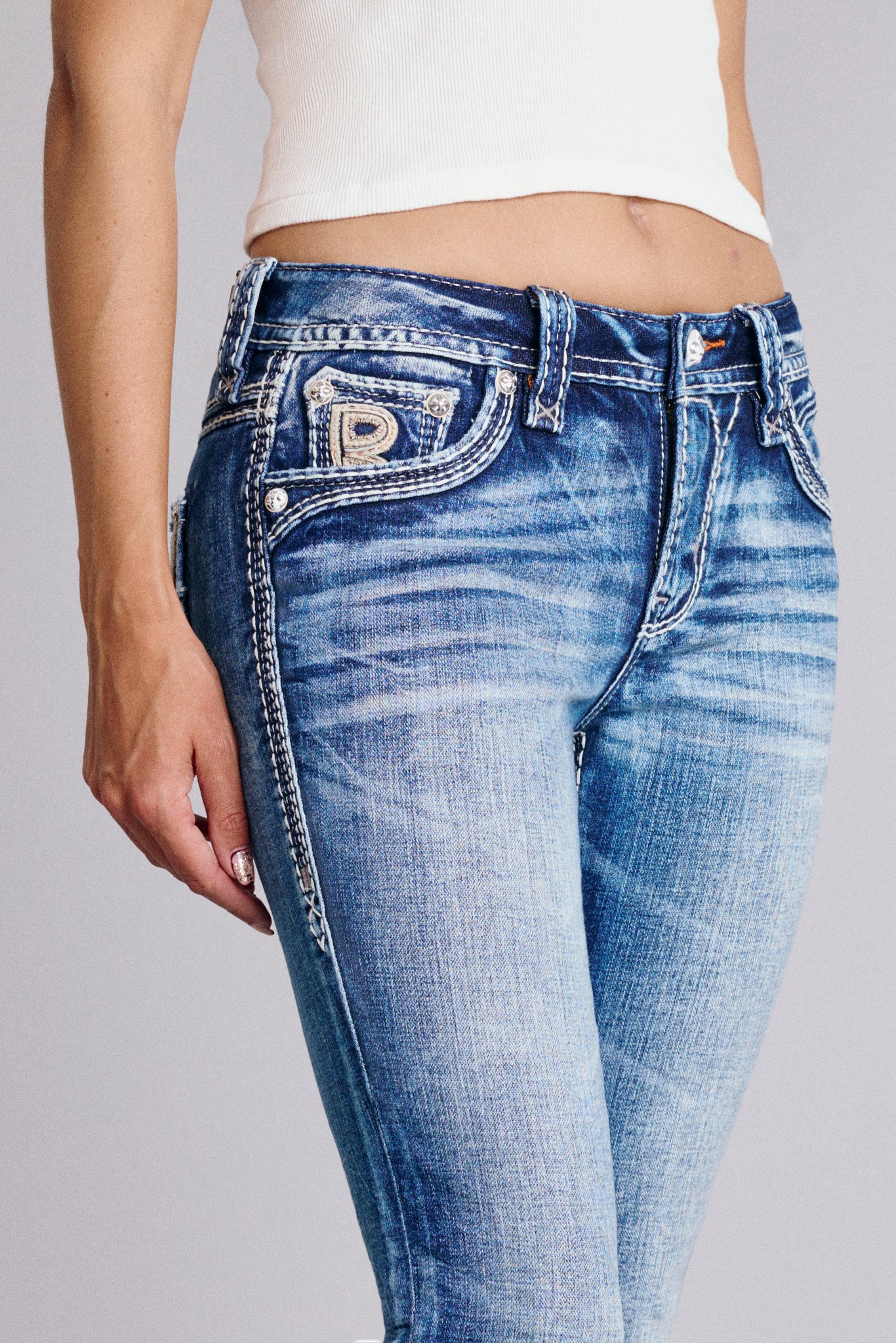 FRONT POCKET VIEW