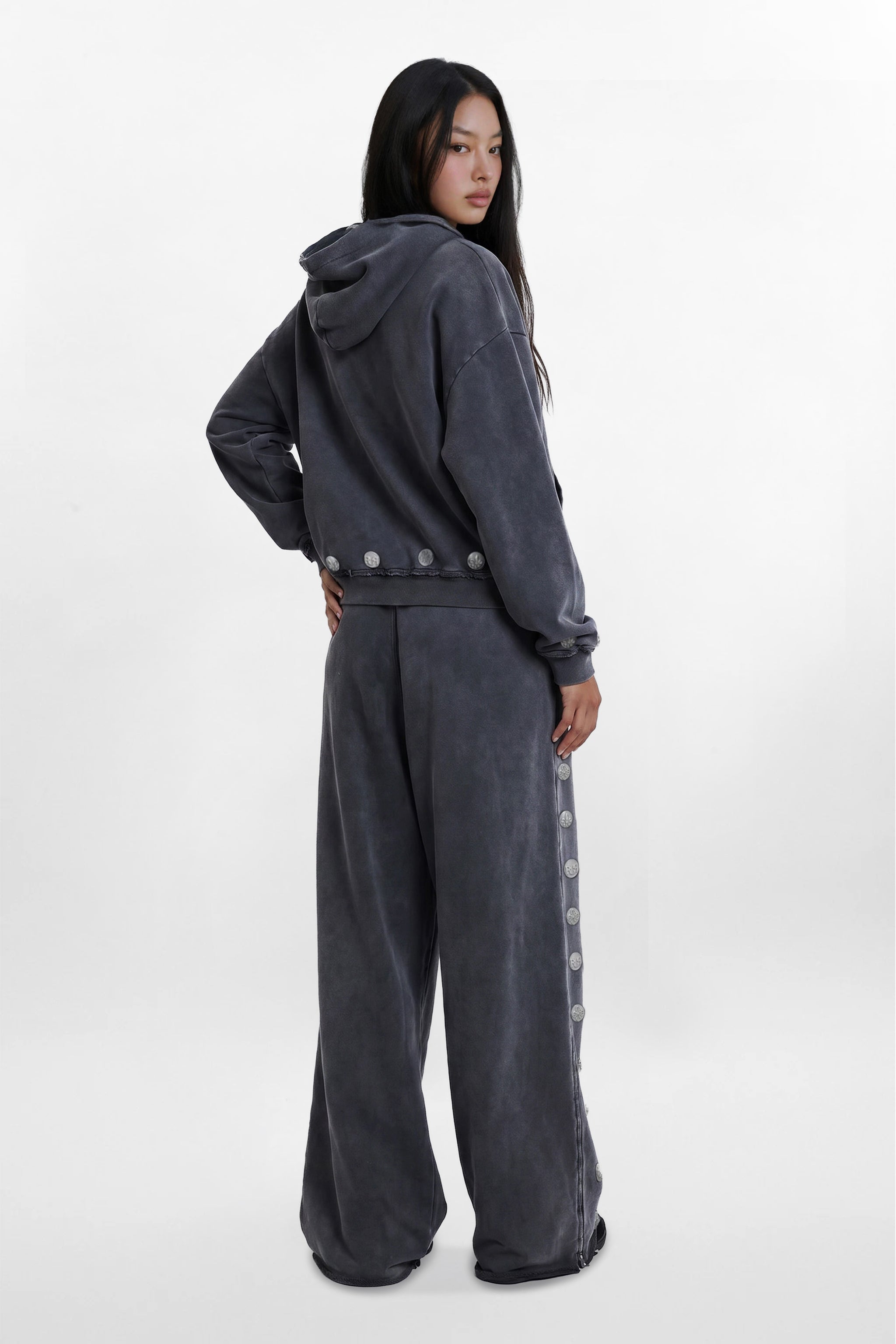 (JMH6646) Sudadera con capucha y cremallera Rock Revival by Jaded London en gris oscuro (JLxRCRV)(W)