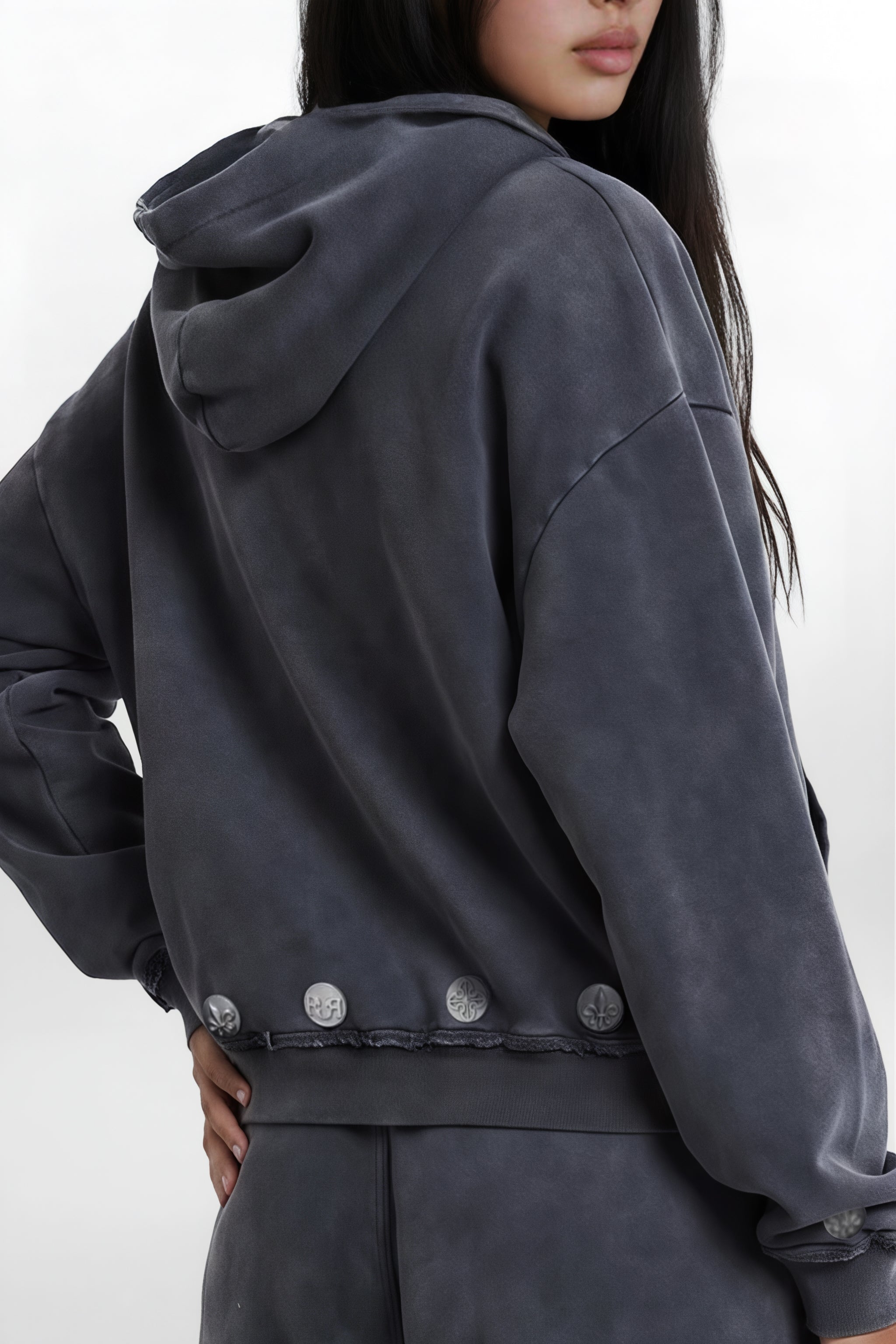 (JMH6646) Sudadera con capucha y cremallera Rock Revival by Jaded London en gris oscuro (JLxRCRV)(W)
