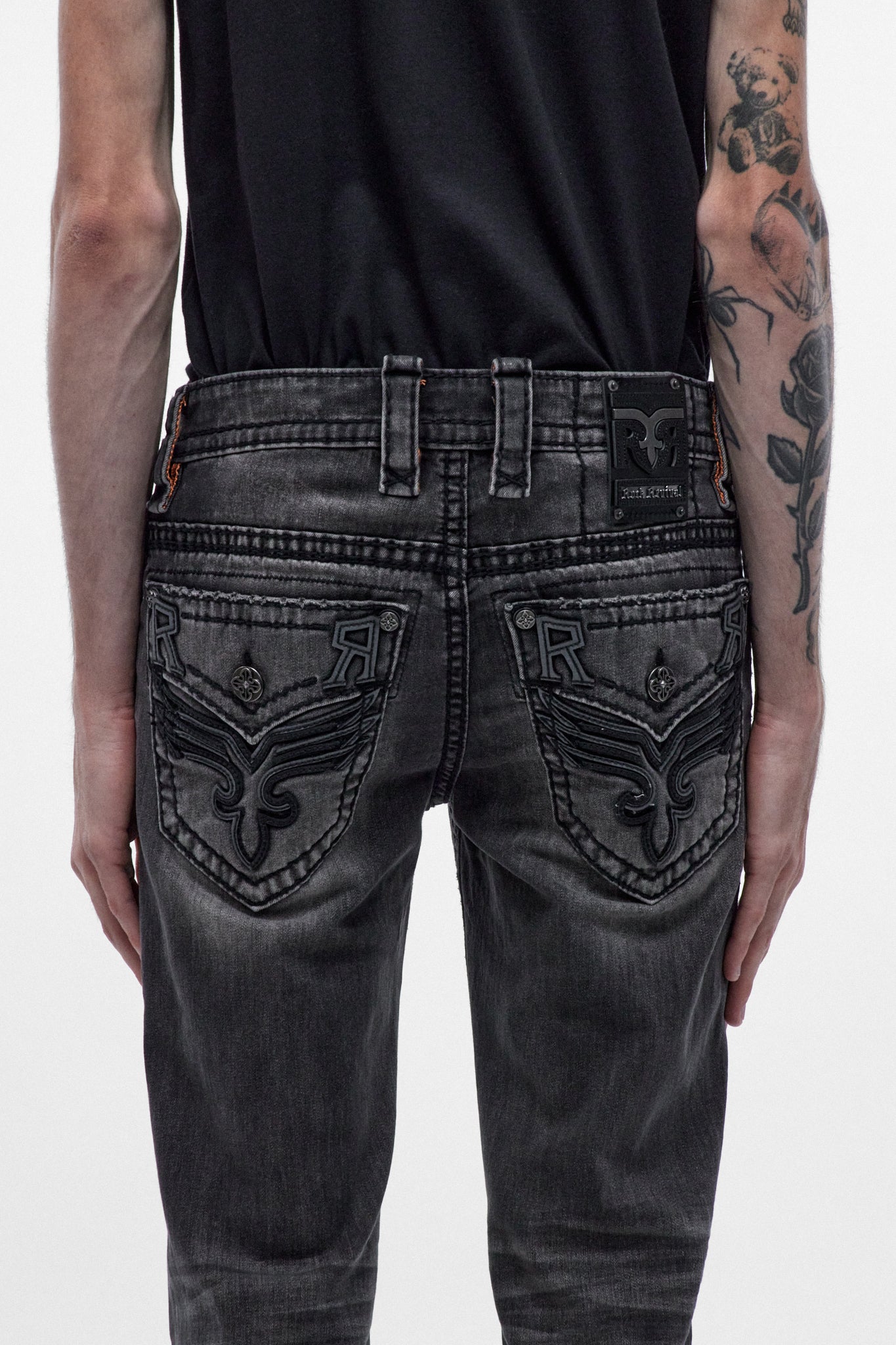 Ted Alt Straight Jeans in Grey Black