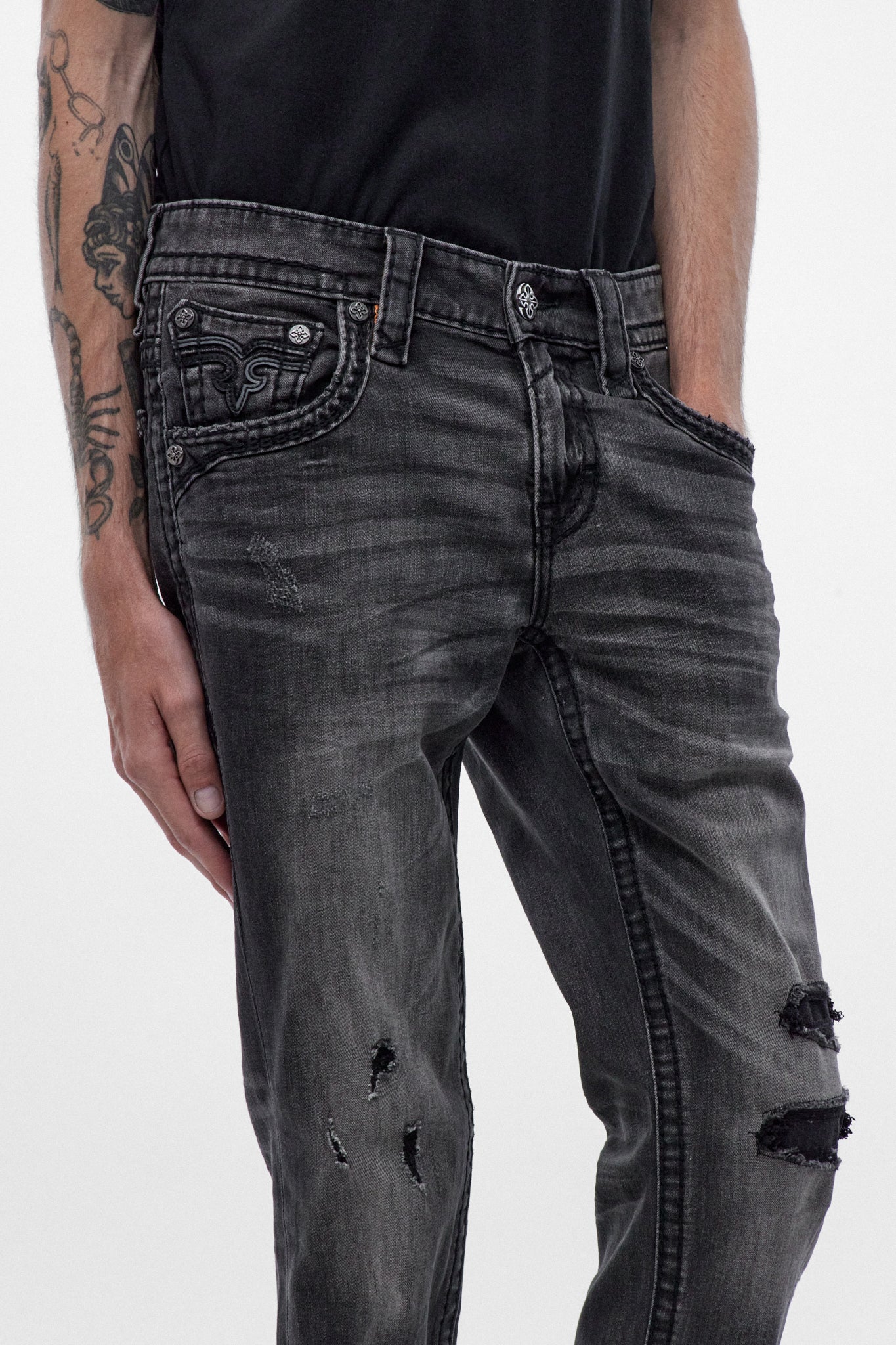 Ted Alt Straight Jeans in Grey Black