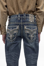 Truett Straight Jeans in Medium Blue