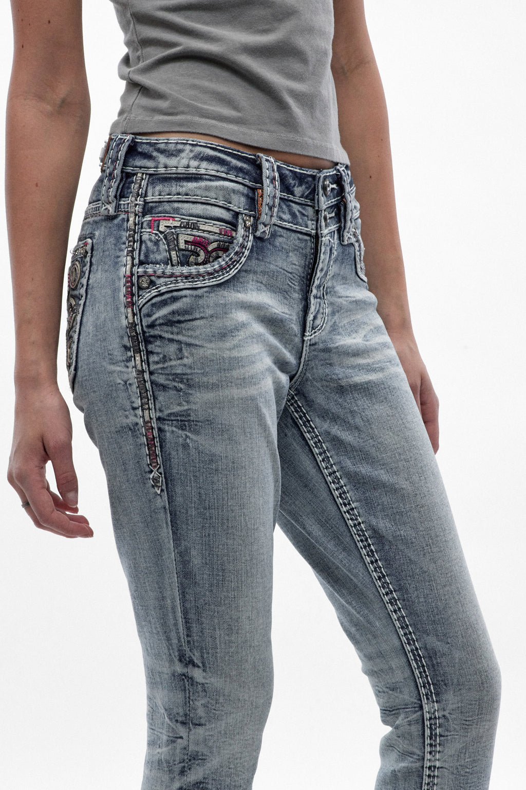 Vea Universal Skinny Jeans in Light Blue