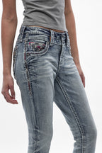 Vea Universal Skinny Jeans in Light Blue