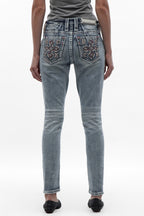 Vea Universal Skinny Jeans in Light Blue