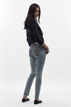 Vea Universal Skinny Jeans in Light Blue