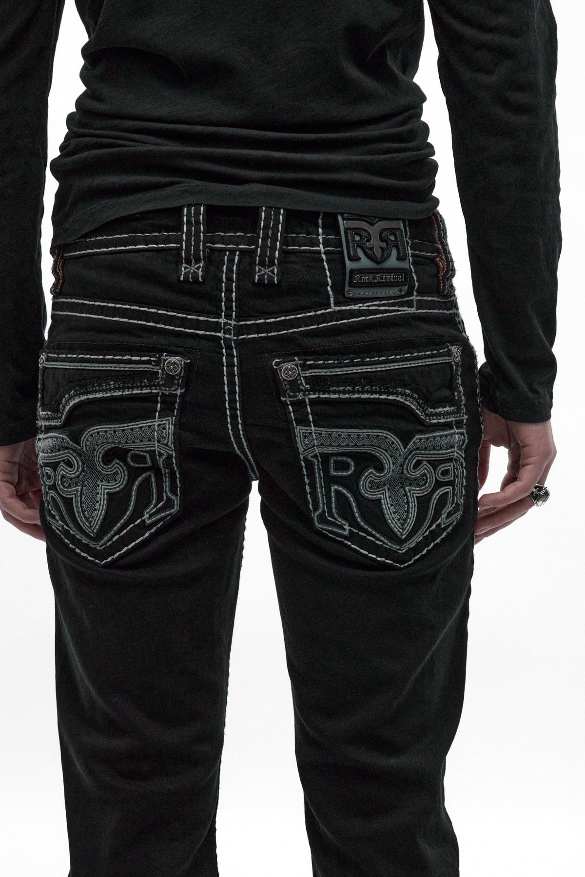 Xander Bootcut Jeans in Black Overdye