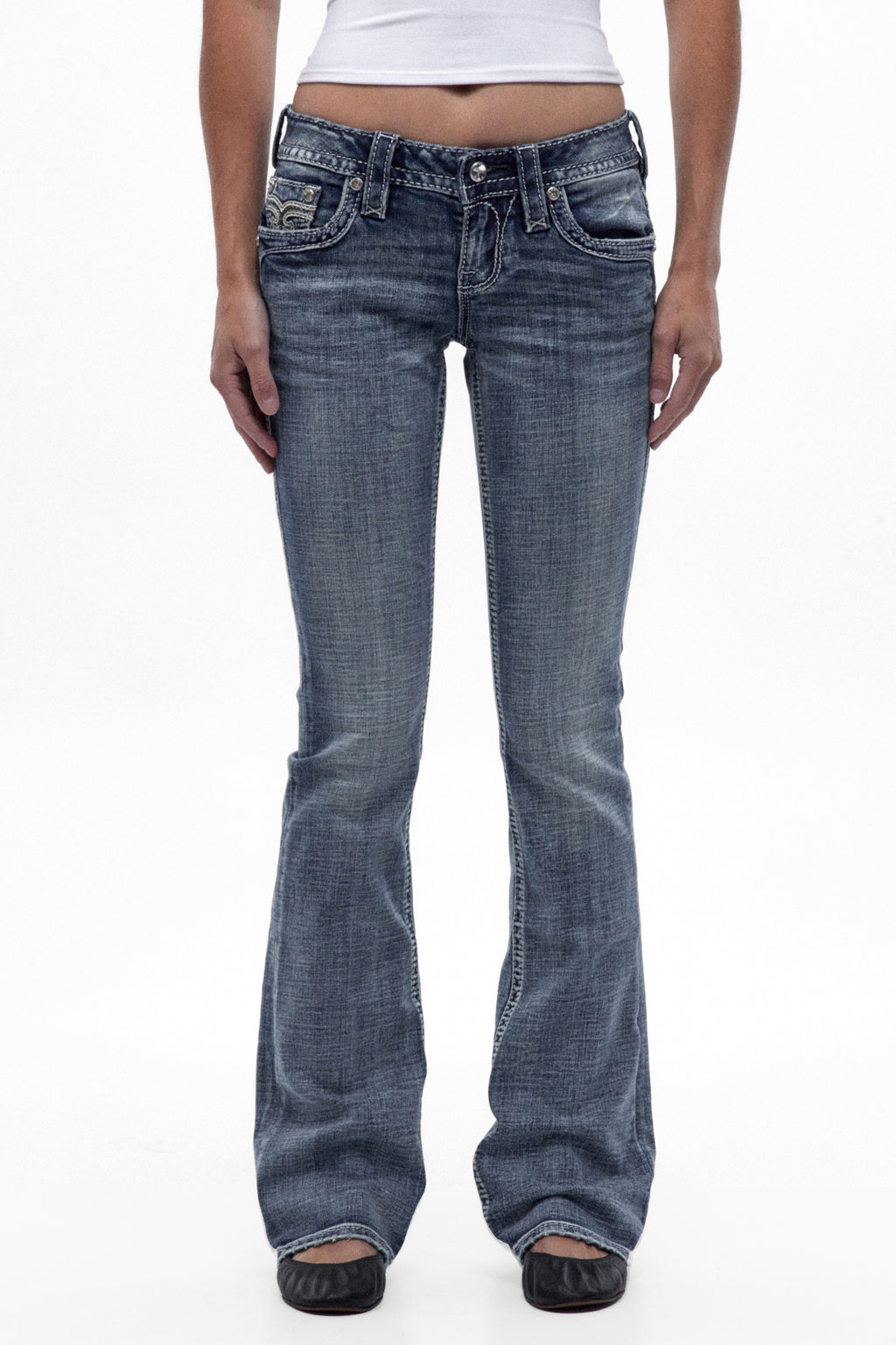 Xeline Low-Rise Bootcut Jeans in Medium Blue