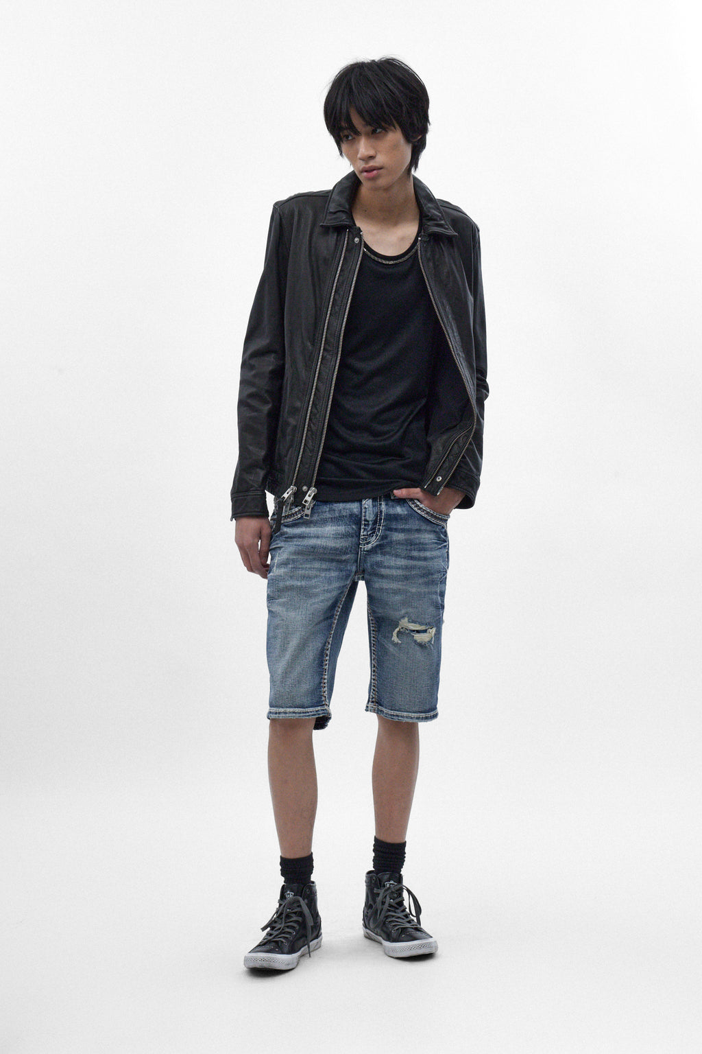 Zayn Denim Shorts in Medium - Rock Revival®