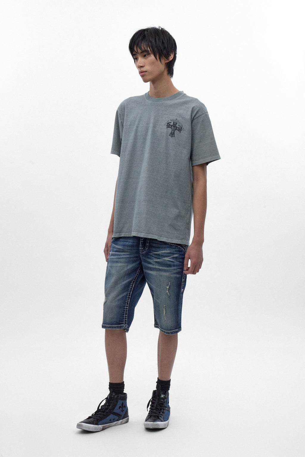 Zinfandel Denim Shorts in Medium Blue - Rock Revival®